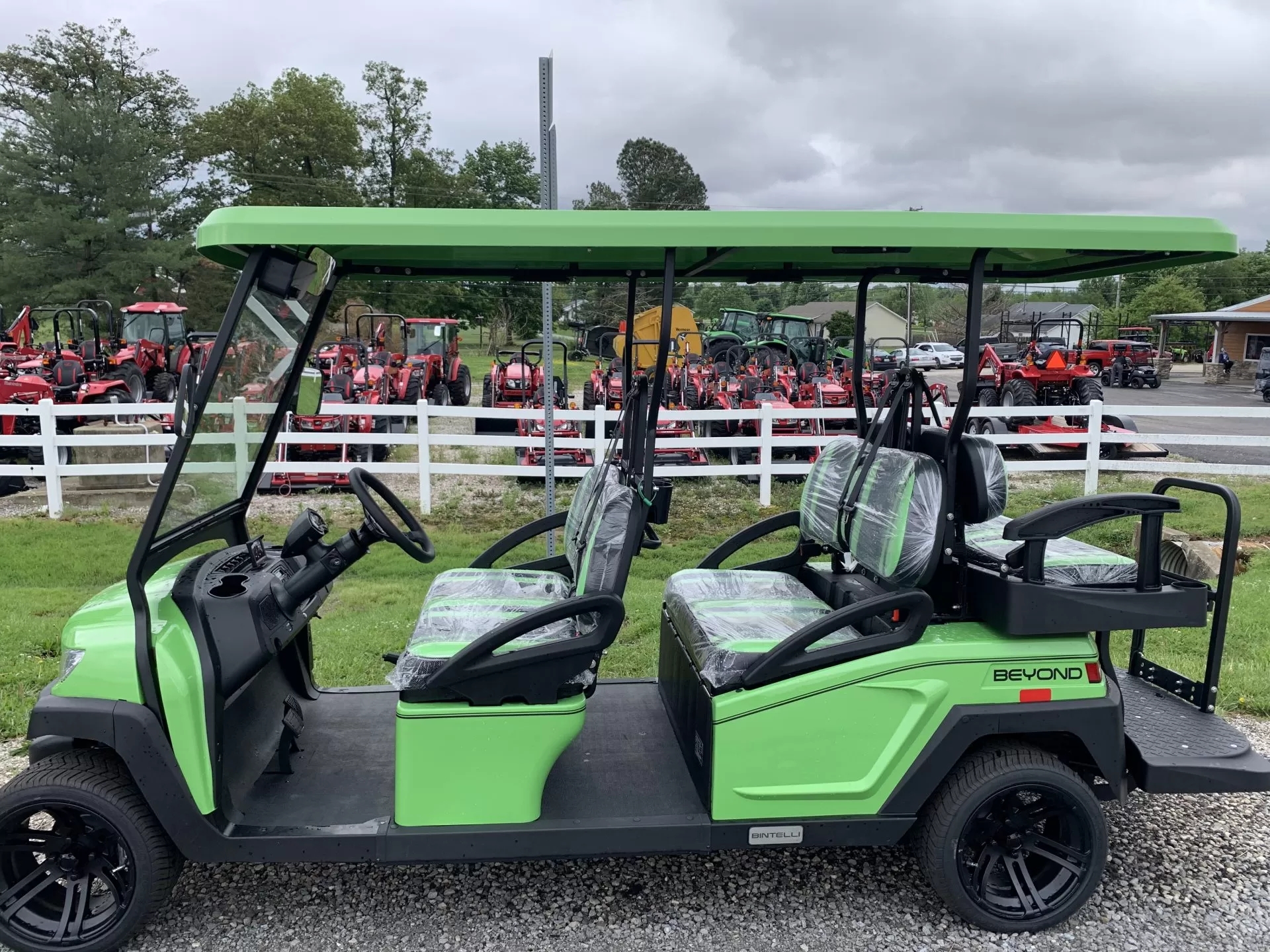 2023 Bintelli 6pr Green